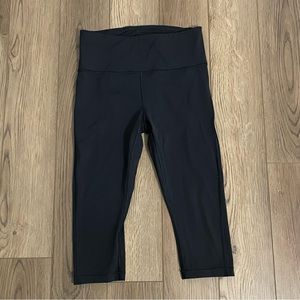 Athleta Ultimate Stash‎ Pocket Crop